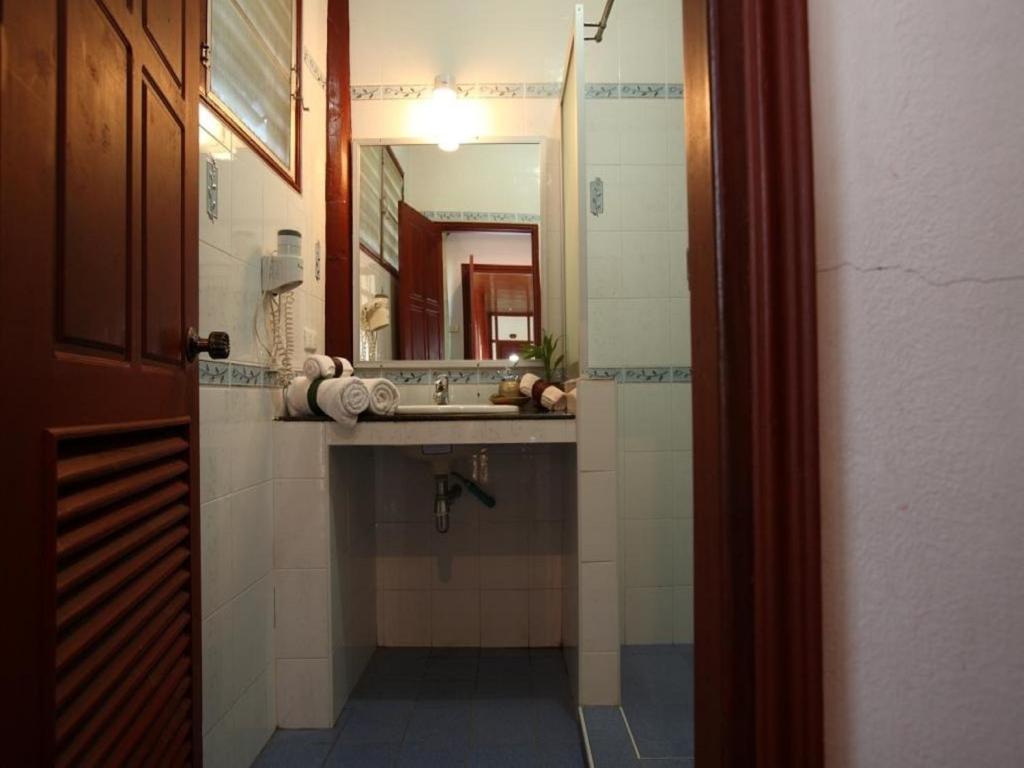 Vansana Nam Ngum Resort В'єнтьян Номер фото